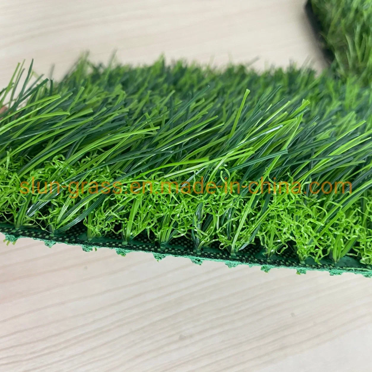 أرخص تصميم Grass20mm-50mm للمنزل للمناظر الطبيعية / حديقة العشب الاصطناعي