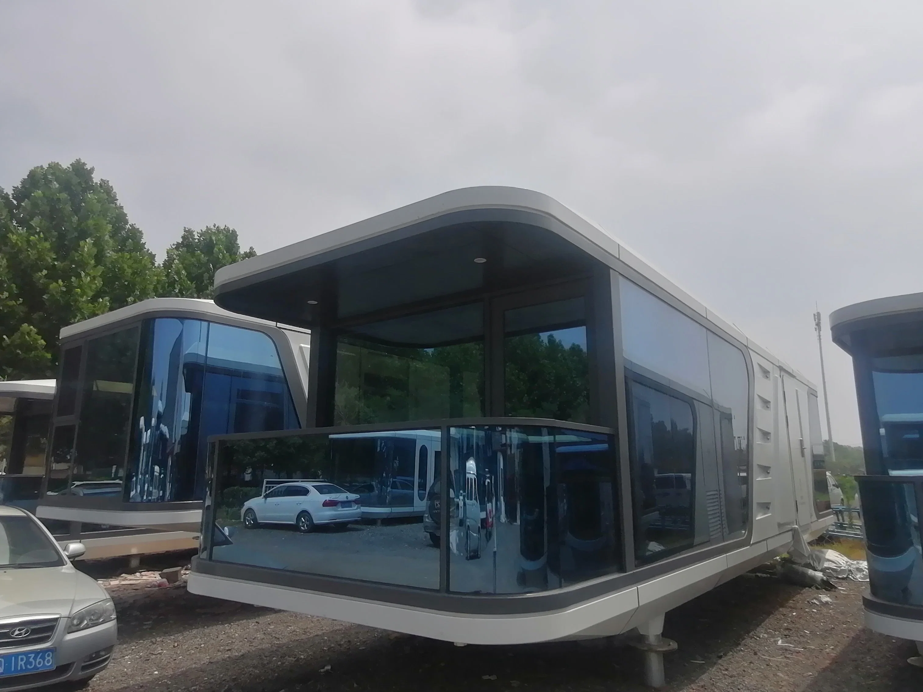 Capsule House Price Portable House Home Prefab Modular Container Mobile Tiny Home