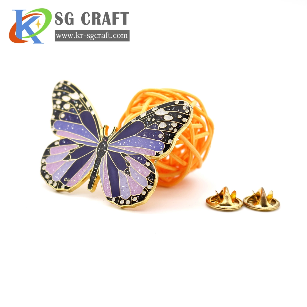 Bela Butterfly Pino Professional esmalte banhados a ouro personalizado do pino de lapela aniversário artesanato de metal Monograma Emblema moderna para a Loja/Promoção