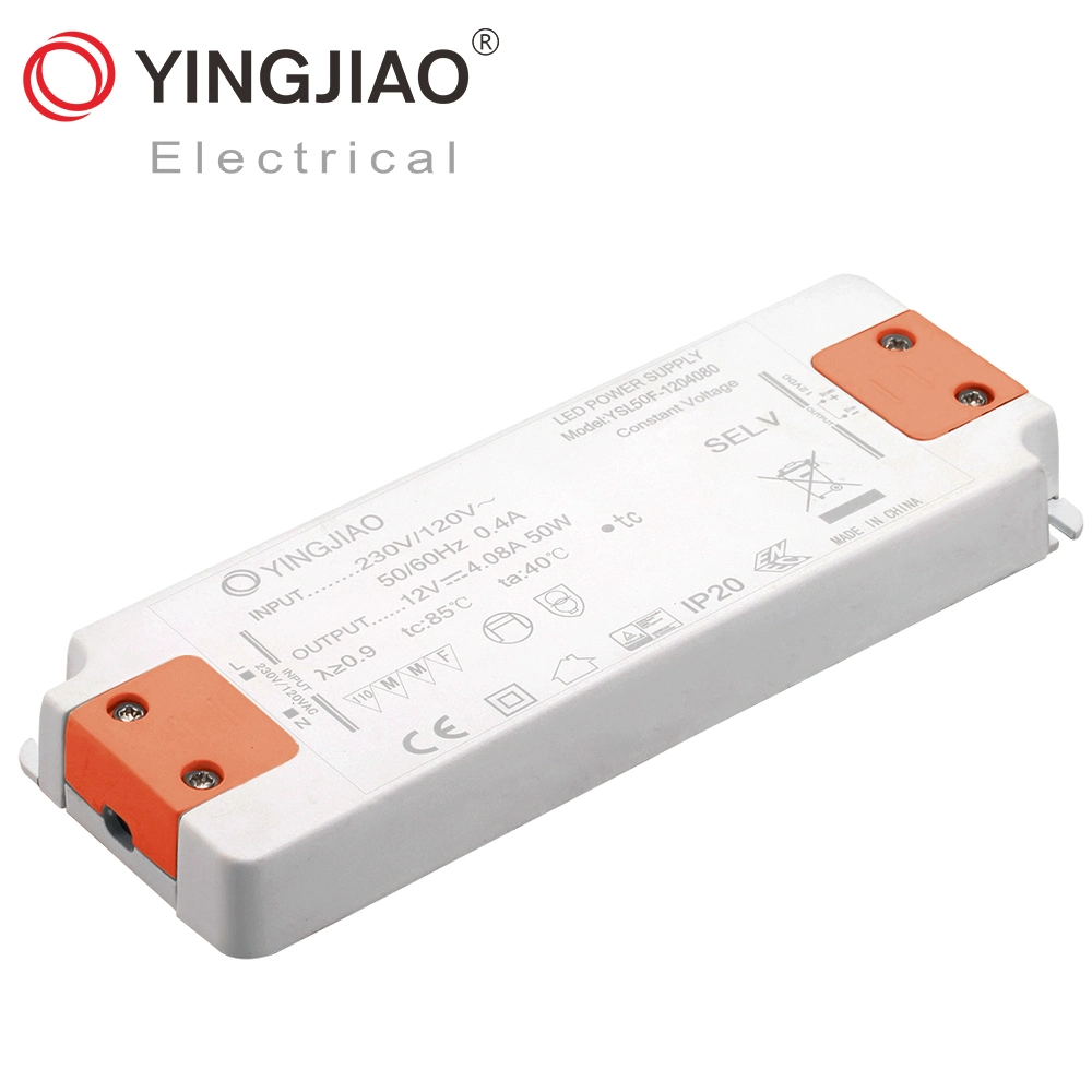 Usine OEM/ODM 12W/20W/30W/50W IP44 IP20 Super Thin LED Driver Alimentation avec TUV/CE/UL/RoHS/ISO9001.