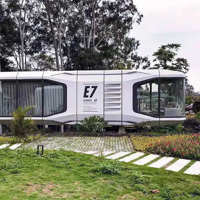 E7 Luxury Electric Modular Mobile Container Home Generators Tourist Attraction Park Hotel