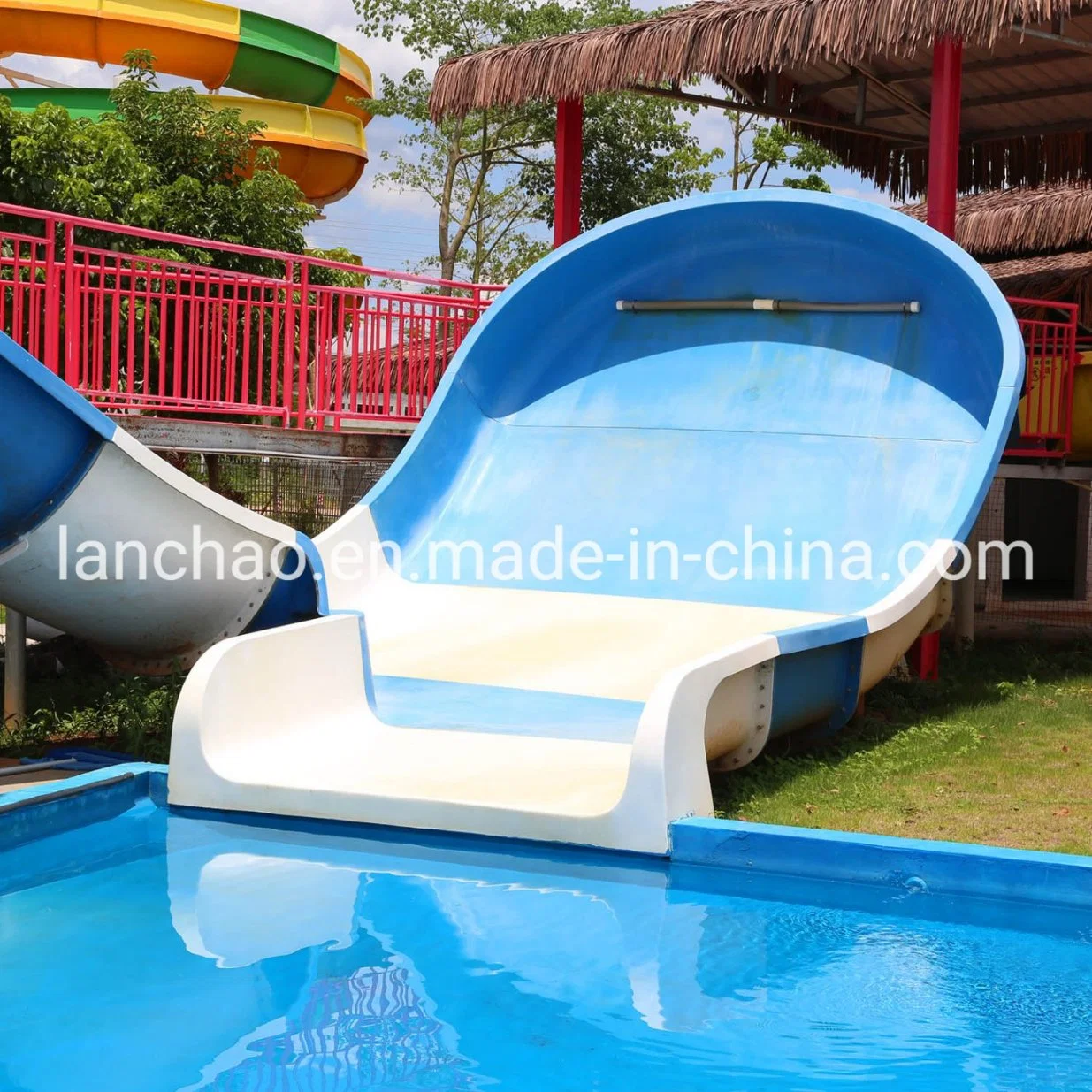 Les enfants Mini Boomerang glissoire d'eau pour l'Amusement parc à thème de l'eau