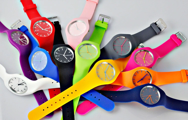 Frauen Männer Junge Mädchen Geschenk Sport Kind Silikon-Uhr Bunt OEM ODM Uhrengehäuse Quarzwerk Custom Logo Günstige Preis