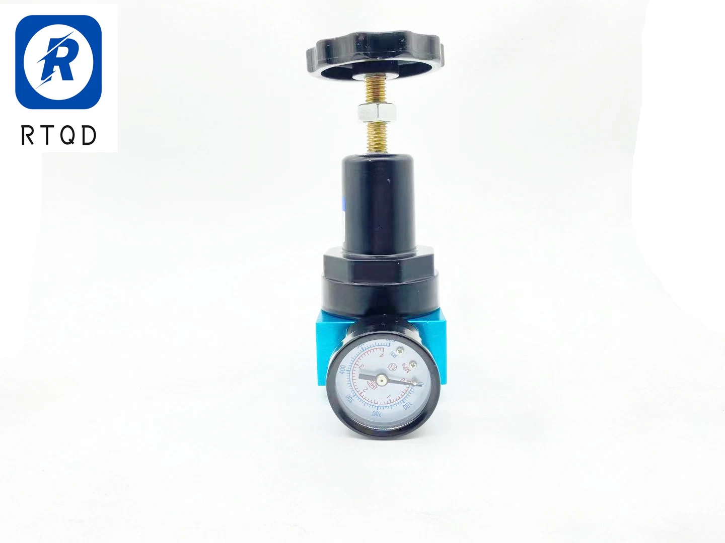 Hqty Series Hqty-15 High Pressure Regulator Regulador De Alta Presion Serie Hqty Hqty-15