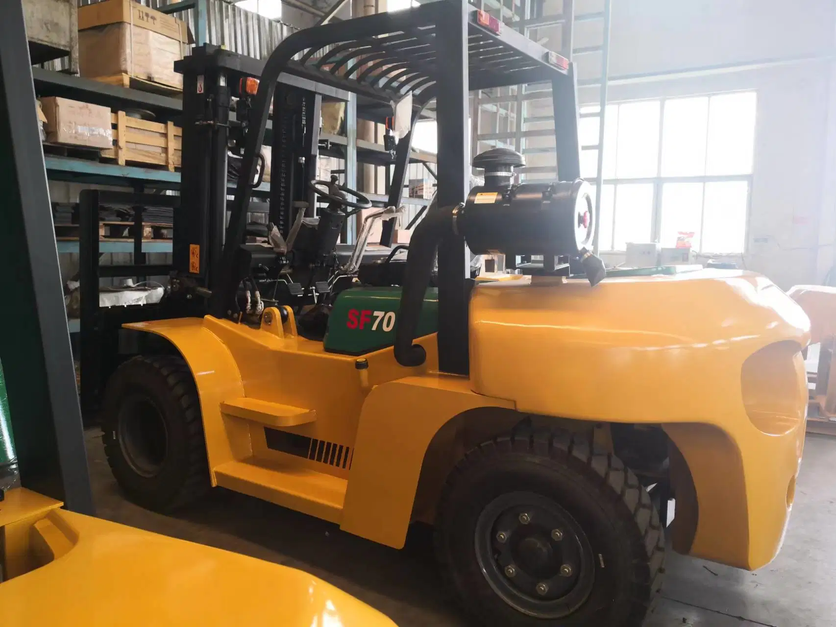 7 Ton Forklift Material Handling Equipment with Paper Roll Clamp