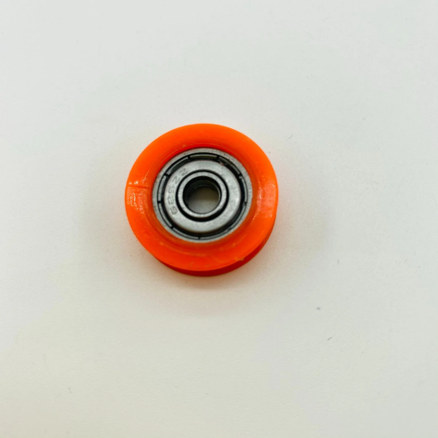 Roue professionnelle en nylon facile à charger de type U, taille orange 5*22.6*6.8mm.