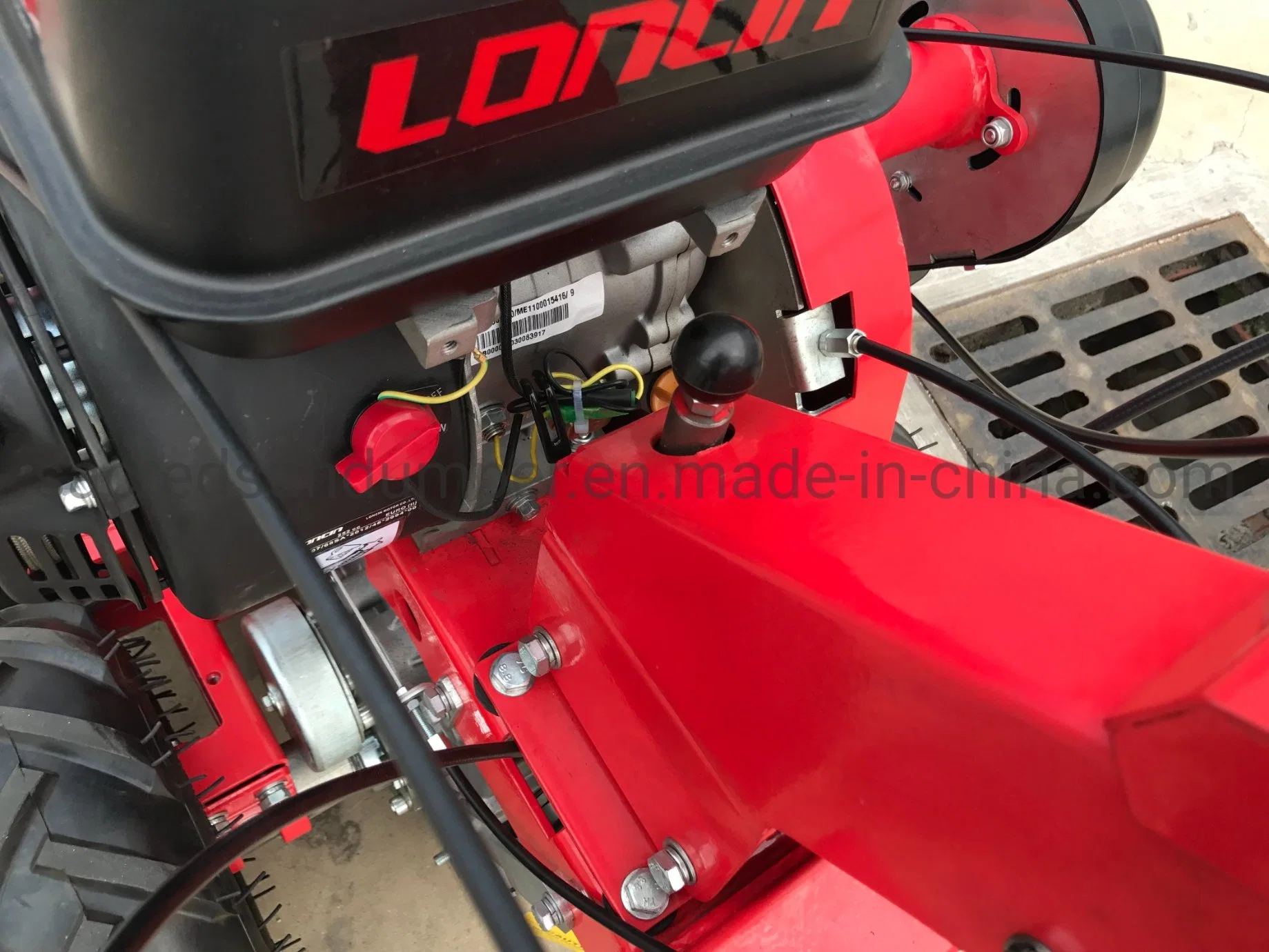 جزازة العشب العشب الأخضر من العشب 8HP Lawn Mower آلة تشذيب العشب الدوار آلة دفع العشب الذاتية مع جودة عالية