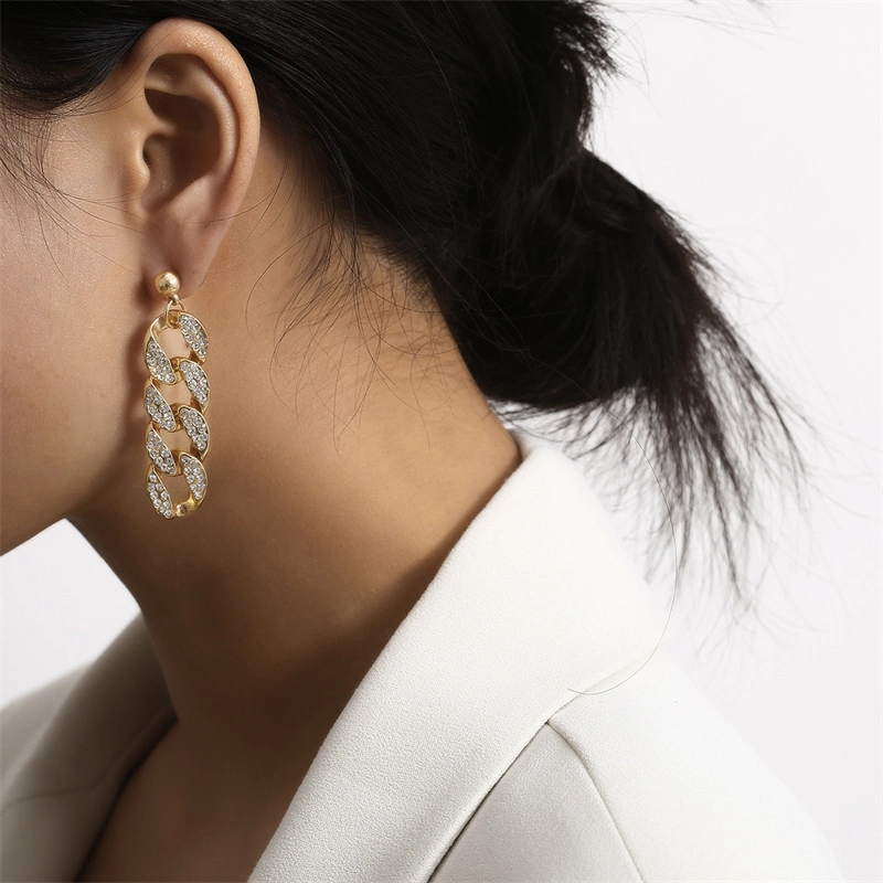 Elegant Temperament Diamond Earrings Retro Alloy Rhinestone Light Luxury Chain Earrings Personality Long Earrings Fashion Jewellery Women 2021