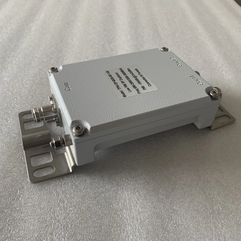 698-2690/3500-3800MHz RF Duplexer Dual-Band Combiner with N Female Connector
