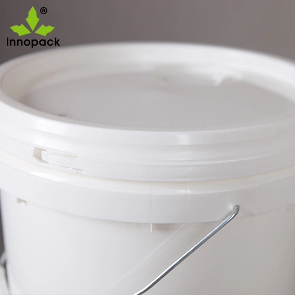 20L Plastic Bucket with Spout Lid for Oil