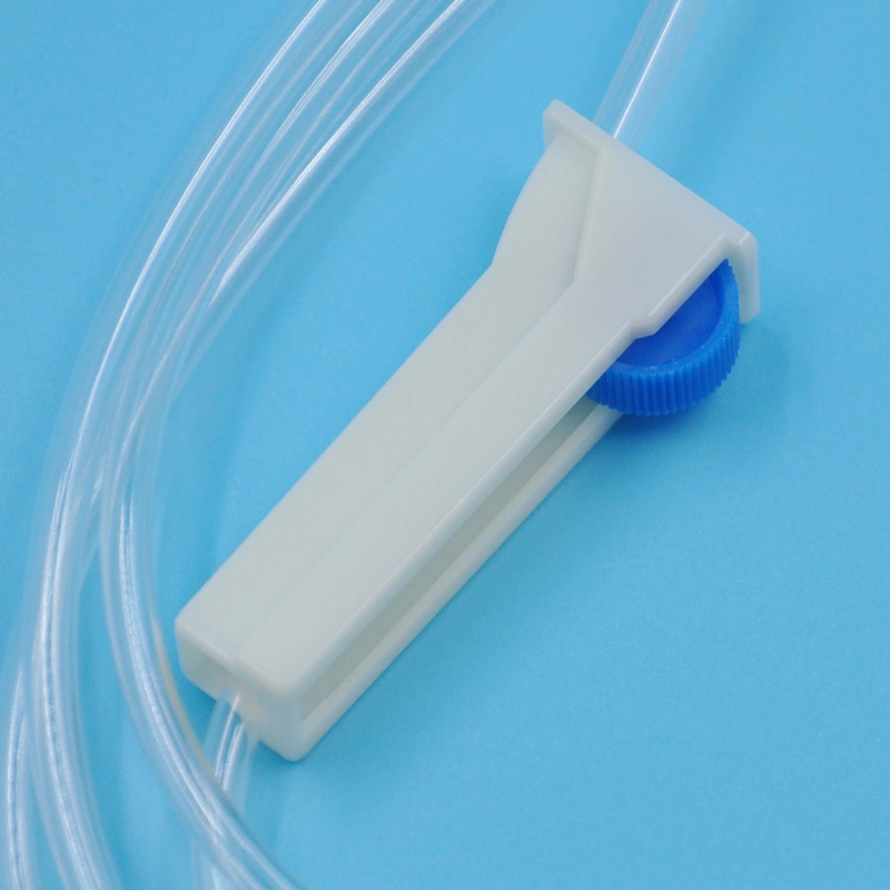 Disposable Medical Supplies Professional Manufacturer Infusion Set Vented Plastic Spike with Standard Chamber or Luer Lock