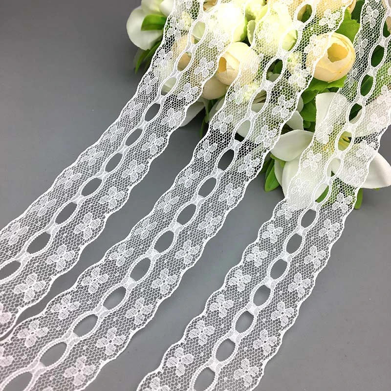 Double Edge Decorative Pattern French Lace Fabric Elastic Stretch Hot Selling Wholesale/Supplier Nylon Embroidery Lace Fabric for Garment Accessories Women Wedding Dress