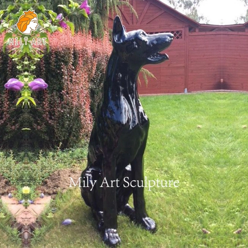 Startseite Garten Luxus-Dekor Kunstornamente Metall Bronze Dobermann Pinscher Skulptur Mit Hundestatue