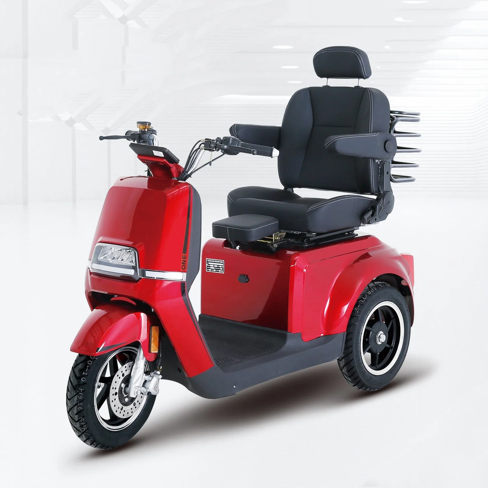 Three Wheels Cargo Electric Tricycle Motorcycle/Electric Scooter/Body Passengers Tricycle for Adult