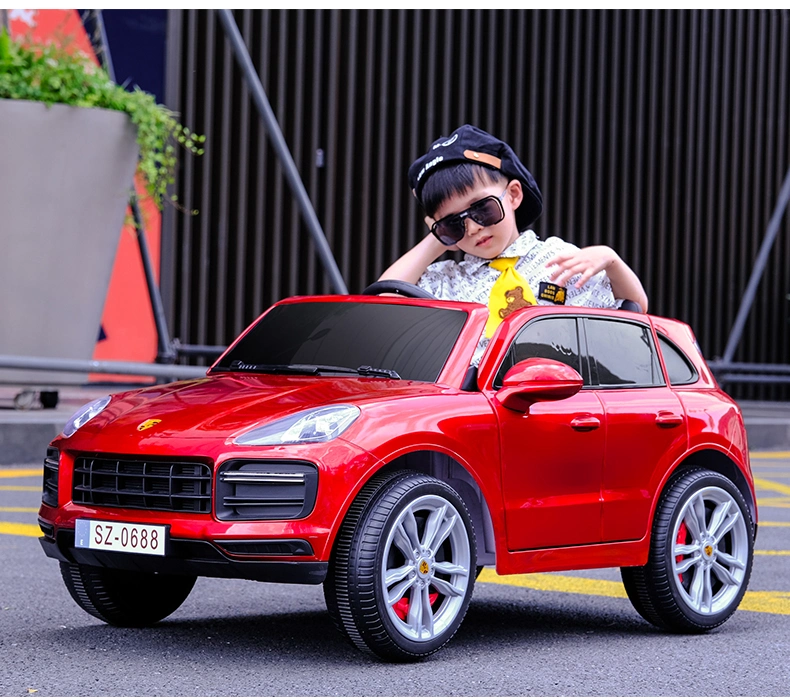 Los niños en coche a coche eléctrico para los niños con alta calidad