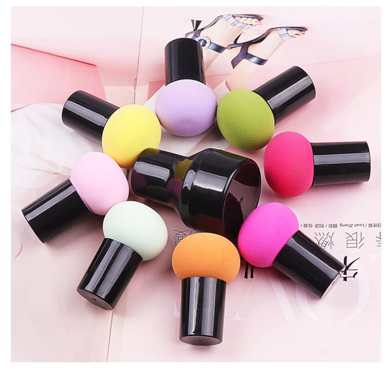 Private Label Beauty Cosmetics Makeup Sponge Mushroom Powder Makeup Brush Set