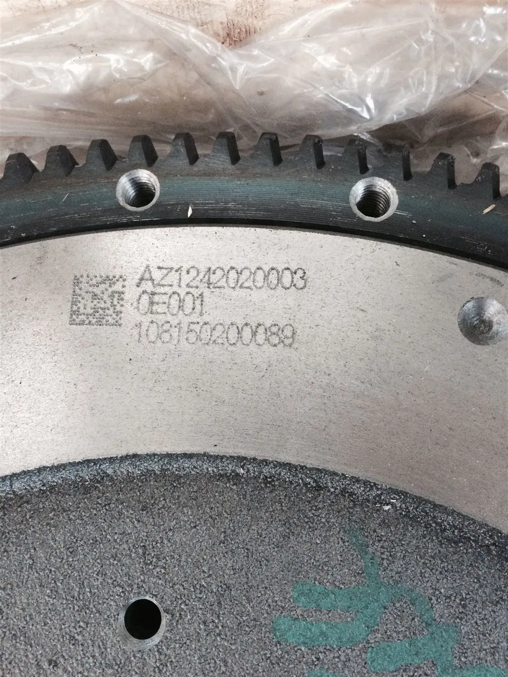 Sinotruk Engine Part Flywheel Assy Az1242020003