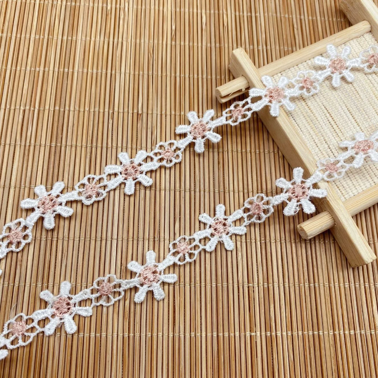 Two-Tone Lace Garment Accessories Pink Small Flower Polyester Silk Water Soluble Barcode Lace