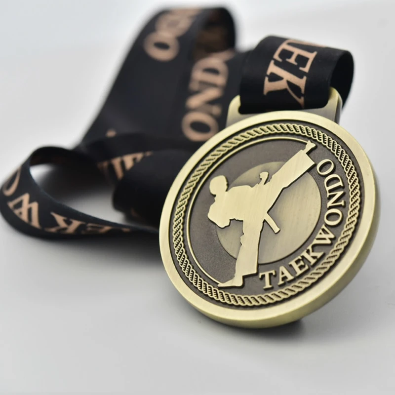 Нет золотой медали MOQ Factory Direct /Custom Medal /Custom Sports Дешевые пустые серебряные грейпплинг тхэквондо чудотворный дзудо-карате чудотворная медаль Ожерелье