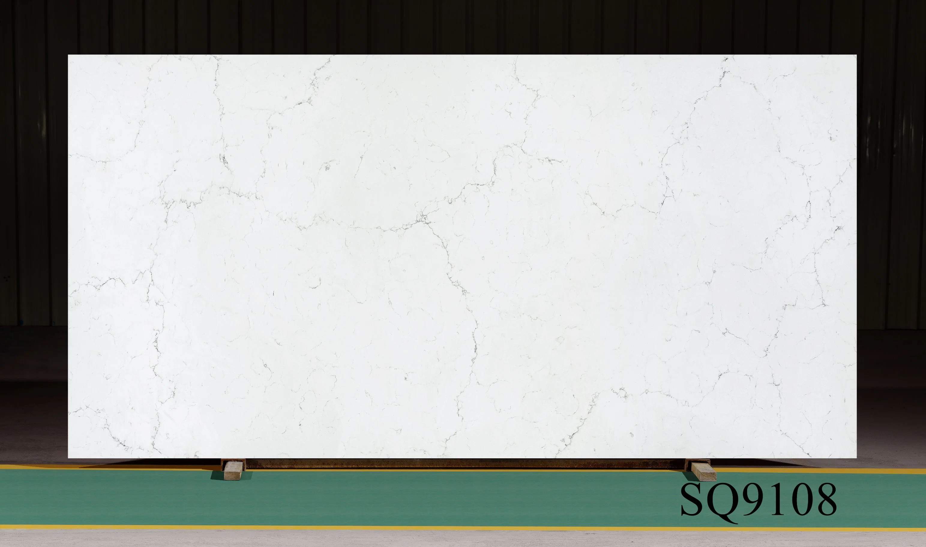 Best Sale Artificial/Engineered Quartz Stone Calacatta White Kitchen Countertop Thickness 2cm 3cm