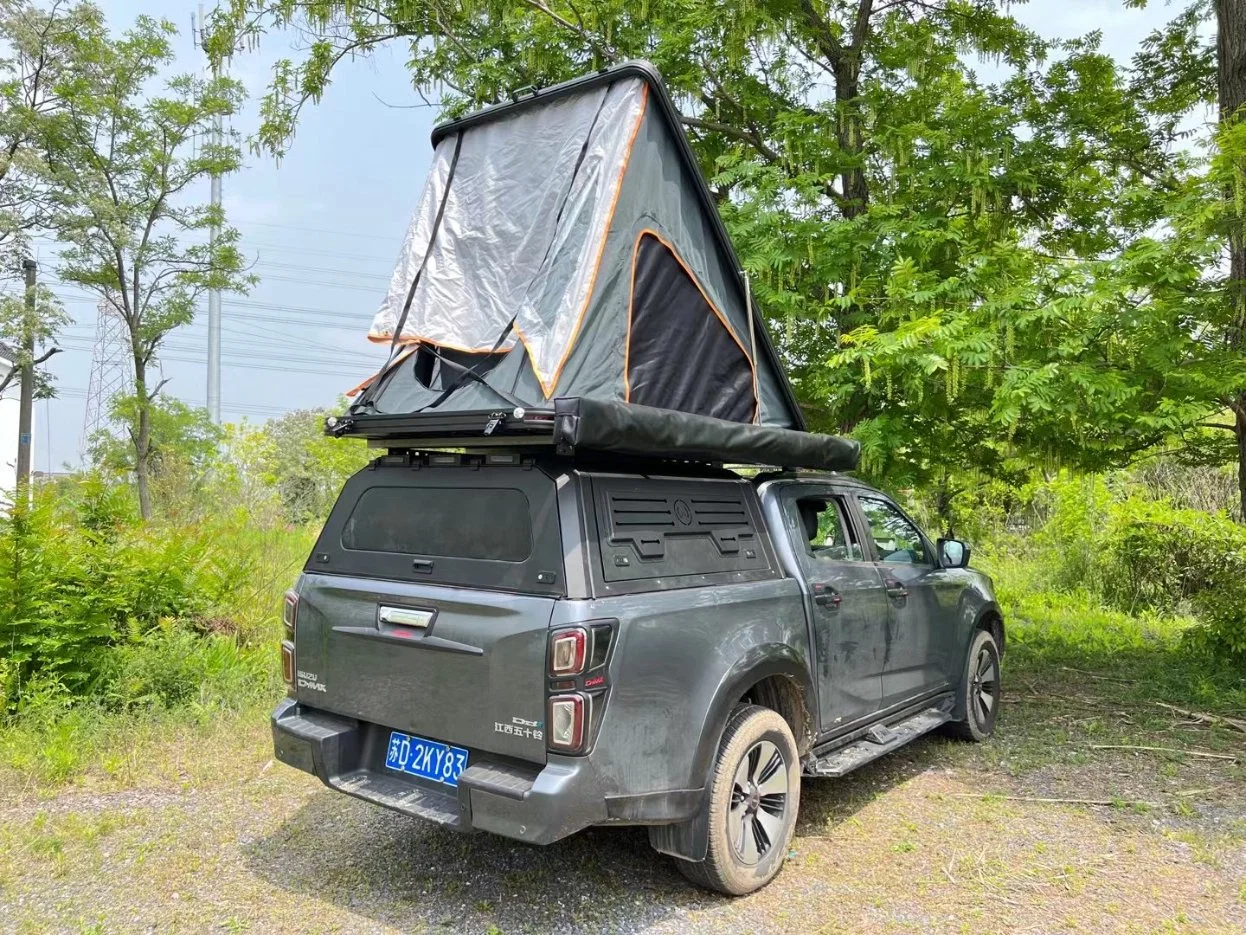 Universal nouvel arrivée 3 personnes Triangle Camping camion dur Tente de toit Shell tente de toit pour voiture utilitaire sport Et chariot 4X4