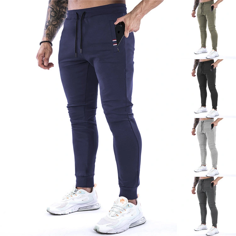 Men's Soccer Fitness Shorts, Running Shorts with Side Pockets for Outdoor Activities.