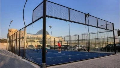 Usine directement en gros Padel tennis court intérieur extérieur verre Padel Tribunaux