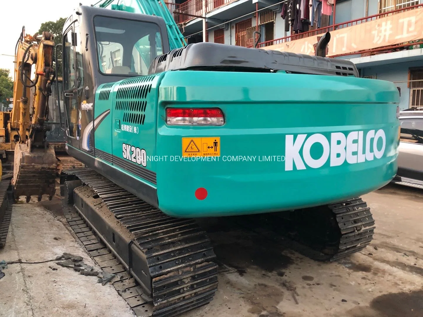 Excavadora usada Kobelco Sk200-8 Sk200LC de bajo horario de trabajo del año 2015 original de Japón.