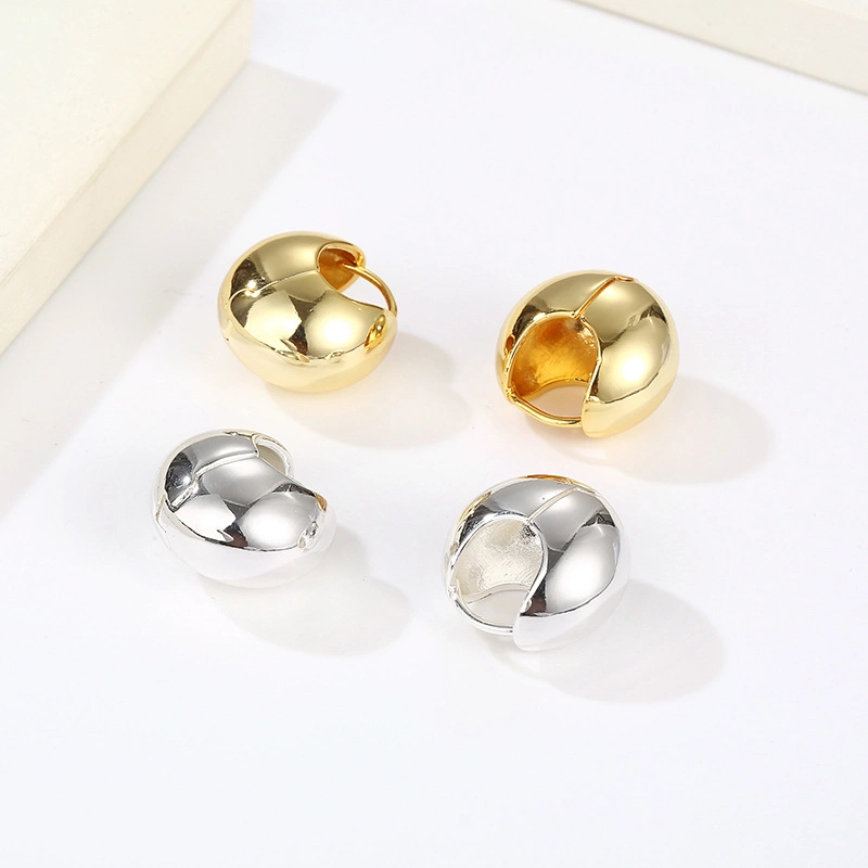 Wholesale/Supplier Custom Unique Smooth Surface Stainless Steel Gold Color Small C Shape Earrings for Women