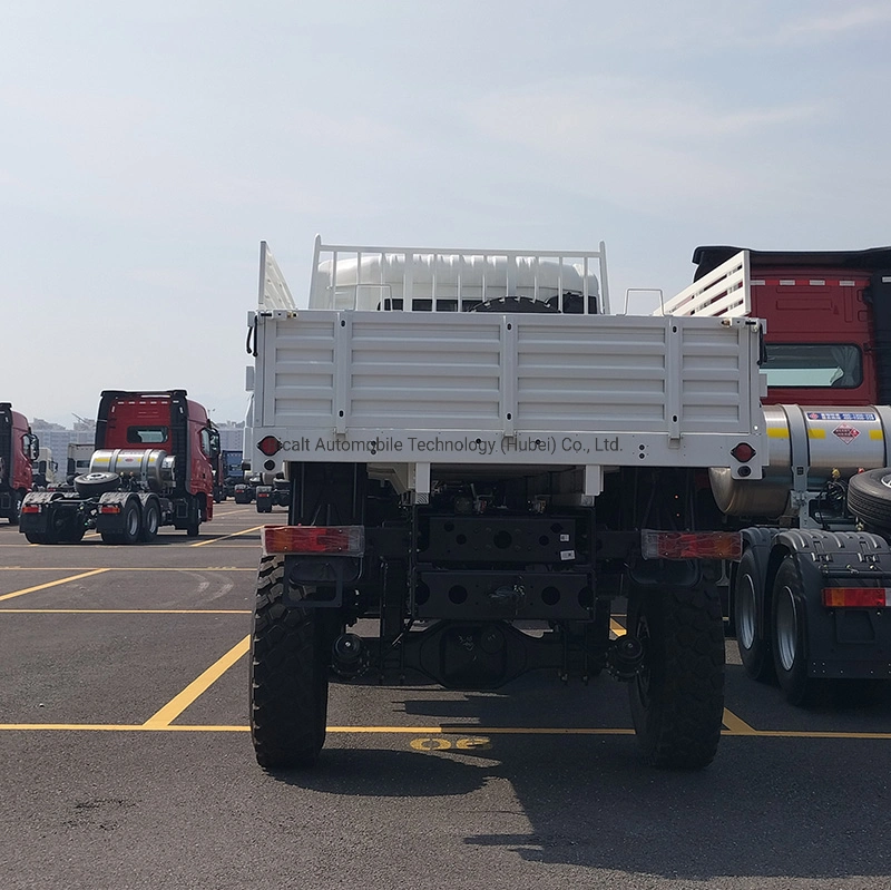 Camion de Dongfeng 4X4 hors route pour véhicules tout terrain désert