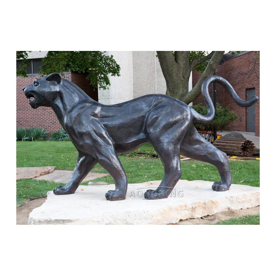 Garden Decorative Bronze Life Size Panther Statue Animal Panther Sculpture