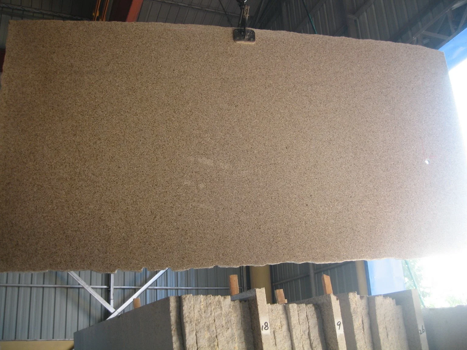 China Granite for Kerb Stone Paving Tile G682 Beige Yellow Granito Tile Pavers