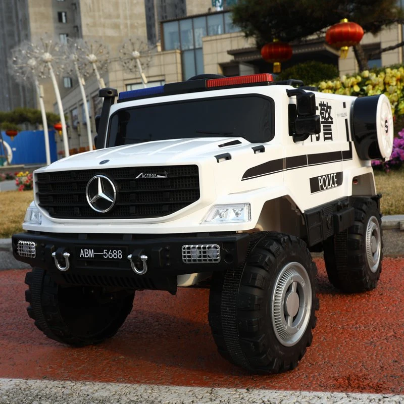 Les plus populaires et les enfants de quatre roues motrices" Multifonctionnel S voiture jouet Kids mini voiture électrique avec LED projecteur intégré