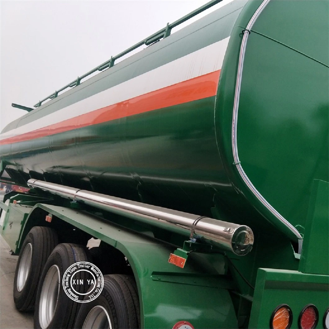 Fabrik Preis Heißer Verkauf 3 Achsen 30000 Liter Carbon Steel Flüssigöl Tanker Treibstofftanker LKW Anhänger für Verkauf Kenia