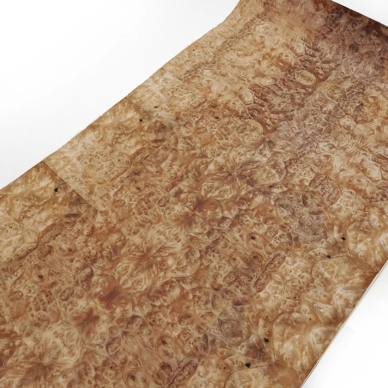 Heißer Verkauf Weißer Ahorn Engineered Holz Furnier Innovative Holz Furnier Materialien