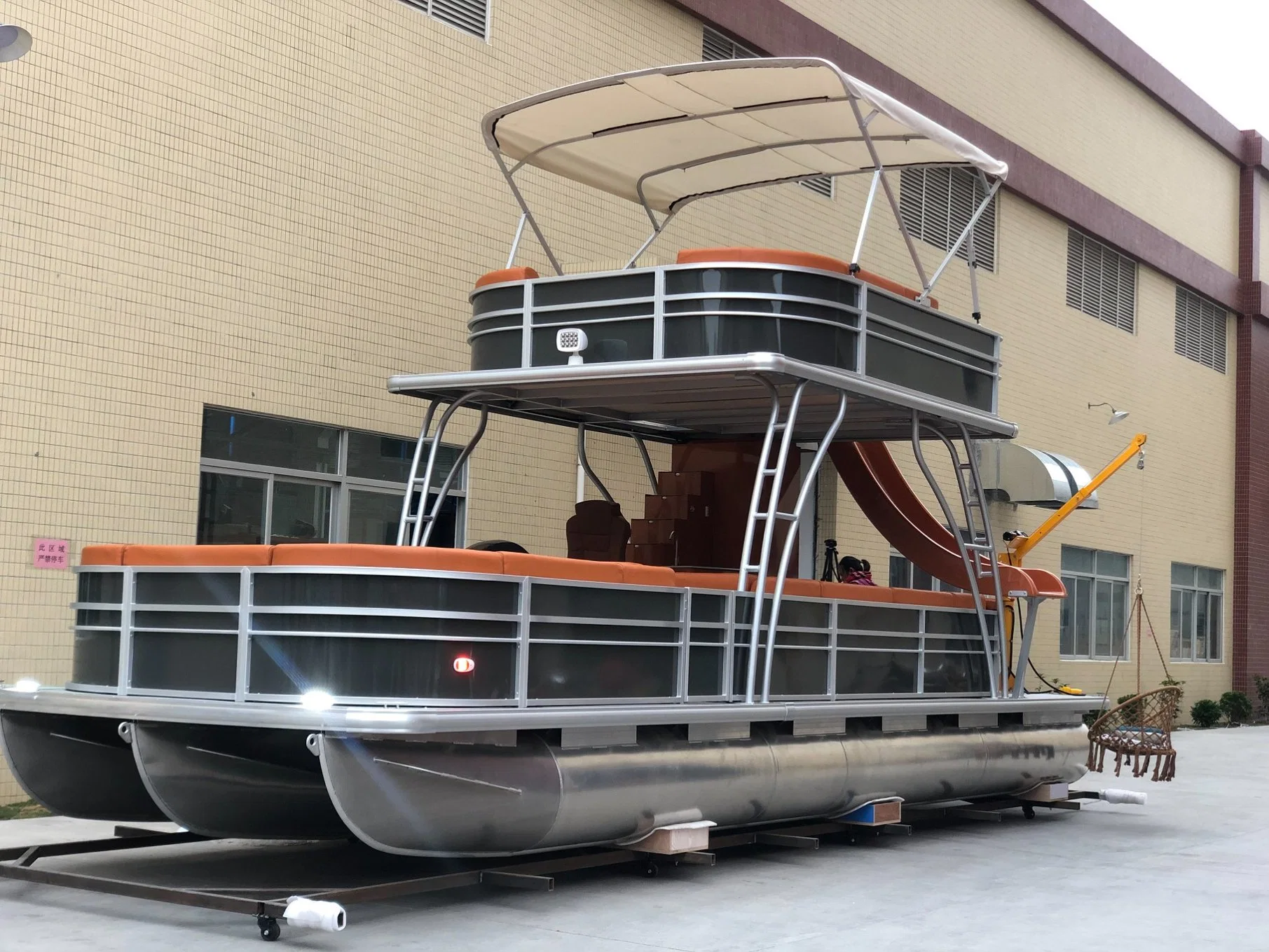 2023 Luxury Sport Double Decker Aluminum Fishing Pontoon Boats Yachts with Outboat Engine