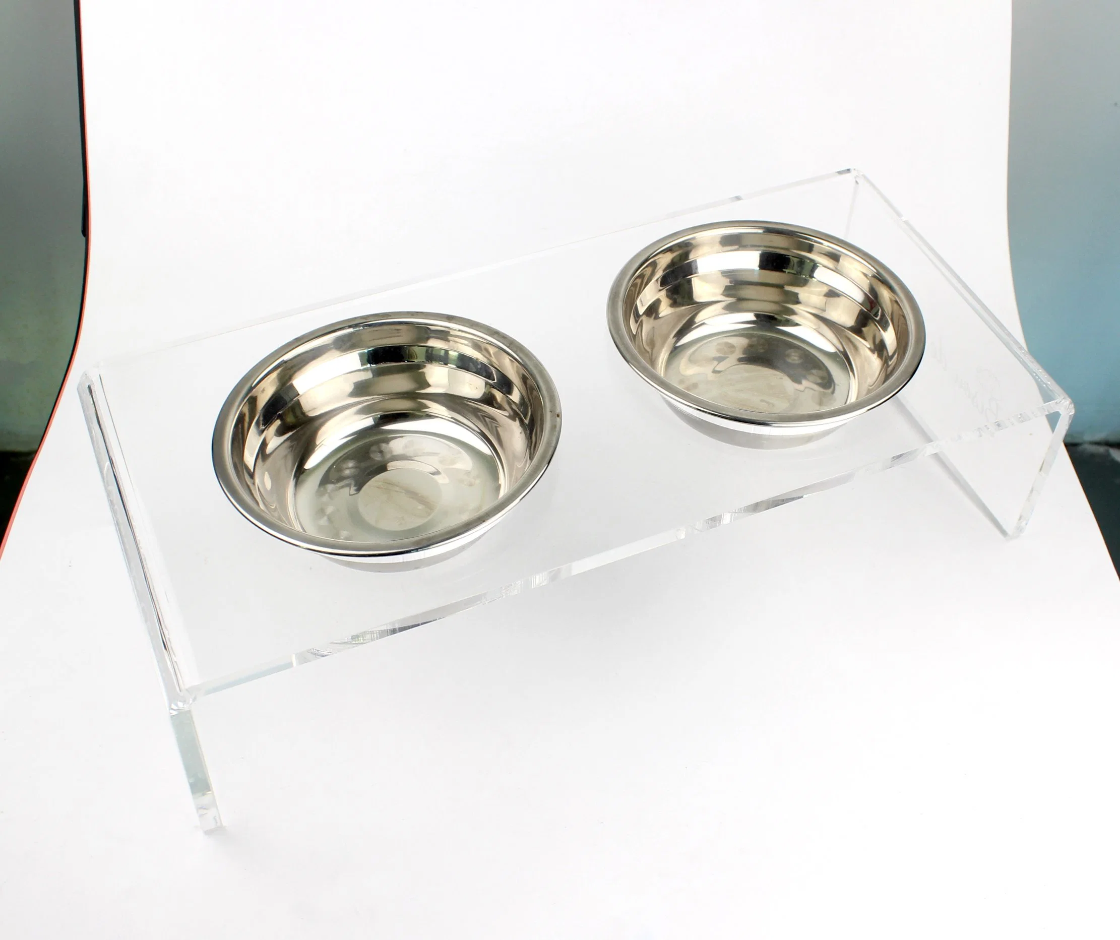 New Design Double Bowls Acrylic Pet Feeder