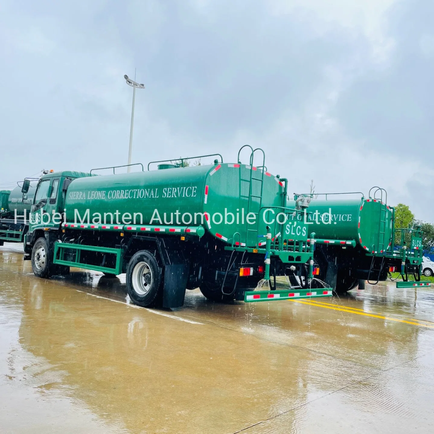 Japan I-Suzu Fvr Water Truck 12000L 15000L 12tons 15tons Water Sprinkler Truck for Sale