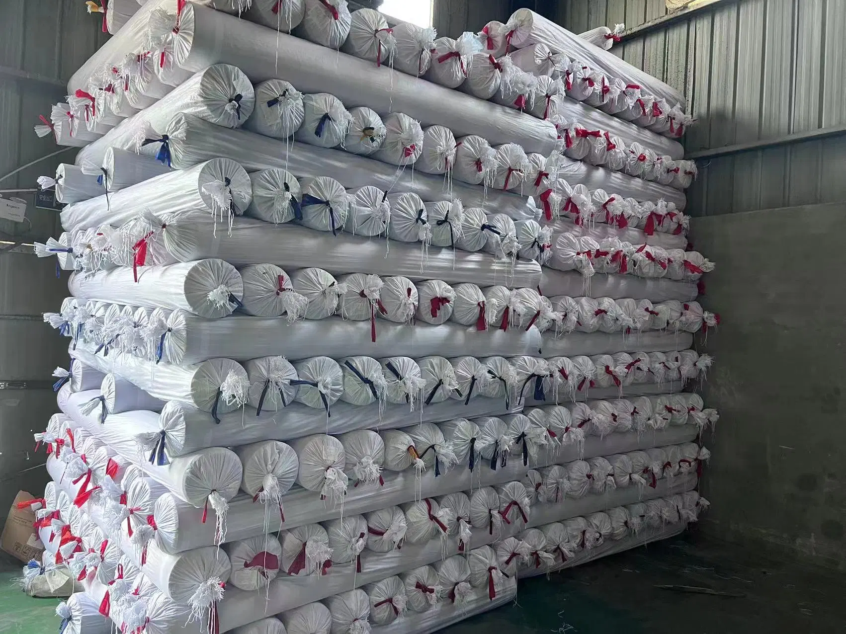 Fabrik Günstige Preis 100% Polyester Gebleicht Weißen Stoff Bulk Polyester Stoff