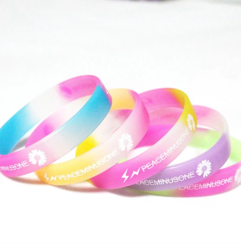 Culorful Design Silicone Glow Bracelets