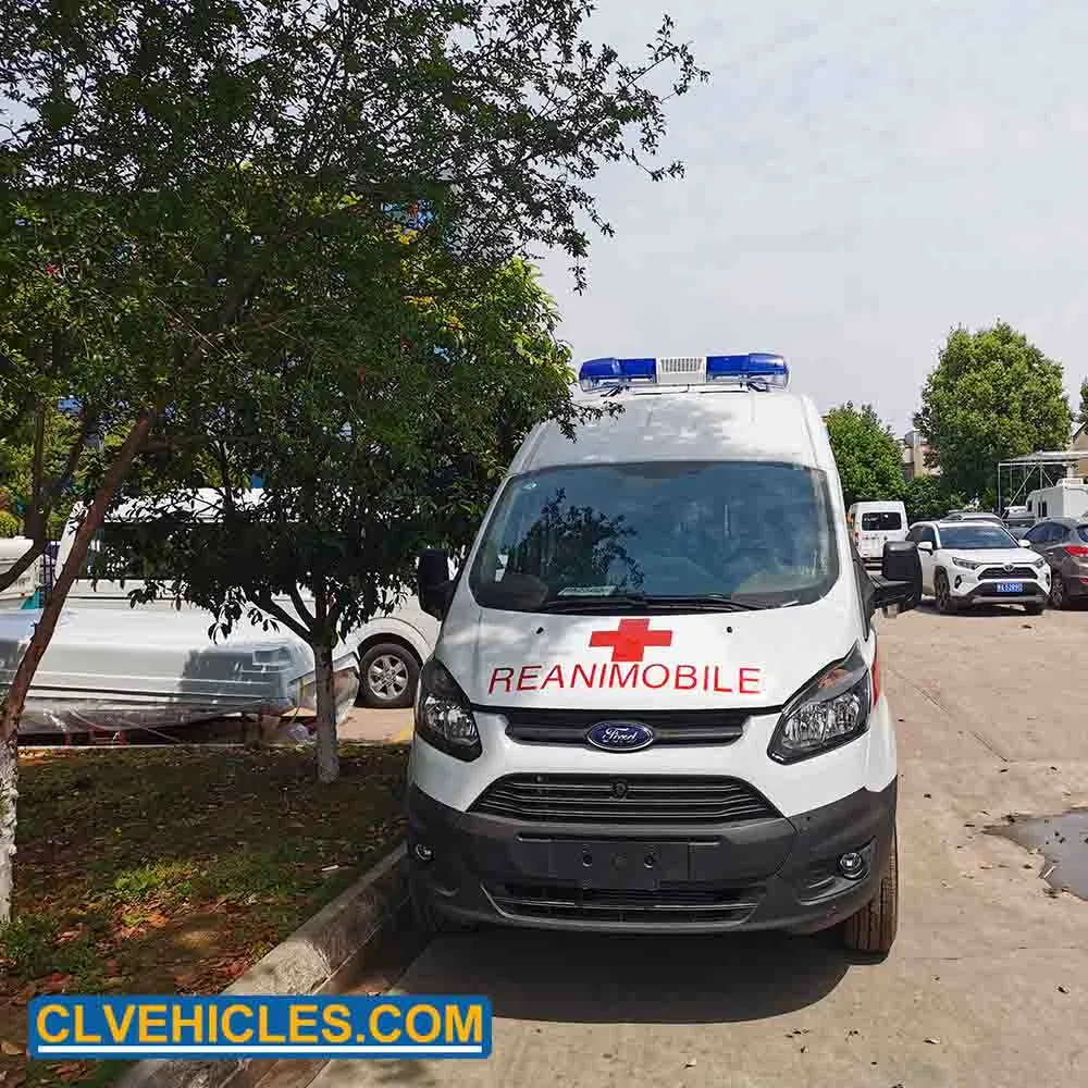 Ford 4X2 Ambulance Truck with Medical Treament and Monitoring Device