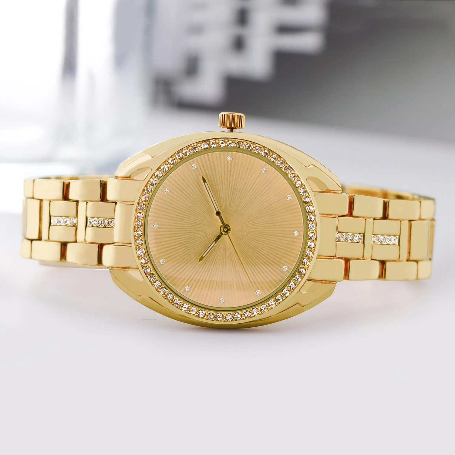 Stainless Steel Bangle Luxury Watches Wholesale/Supplier Hand Women Wrist Ladies Quartz Watches