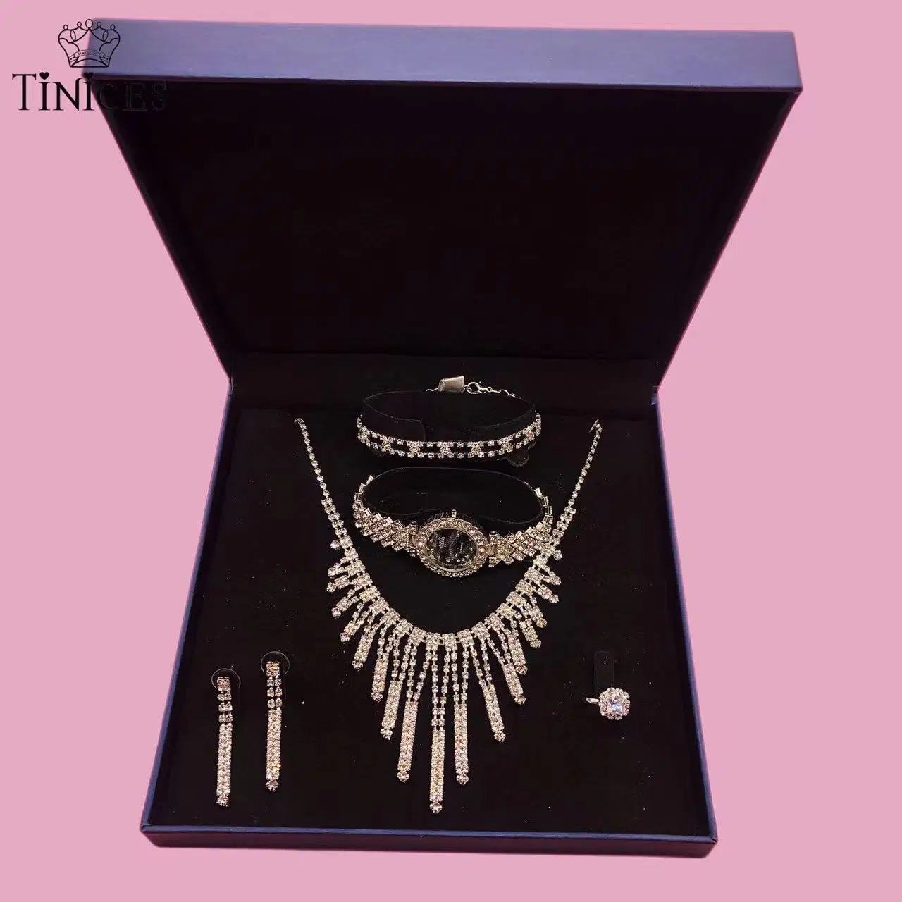 Edle und elegante Luxus-Damenuhr Schmuck, Bankett, Abendgarderobe Uhr Schmuck-Set