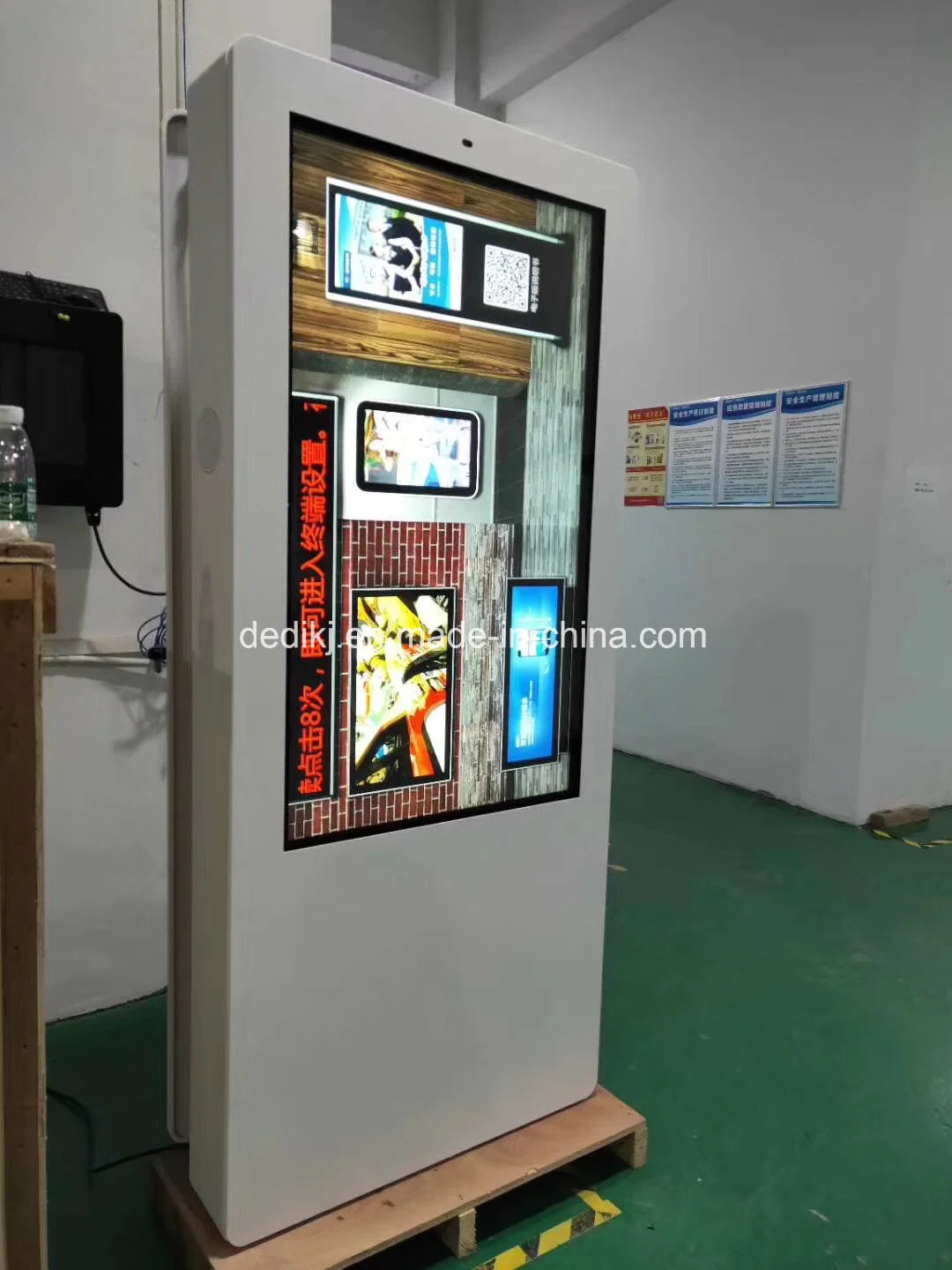 Dedi OEM/ODM 55'' 65'' Outdoor FHD LCD Digital Advertise Equipments