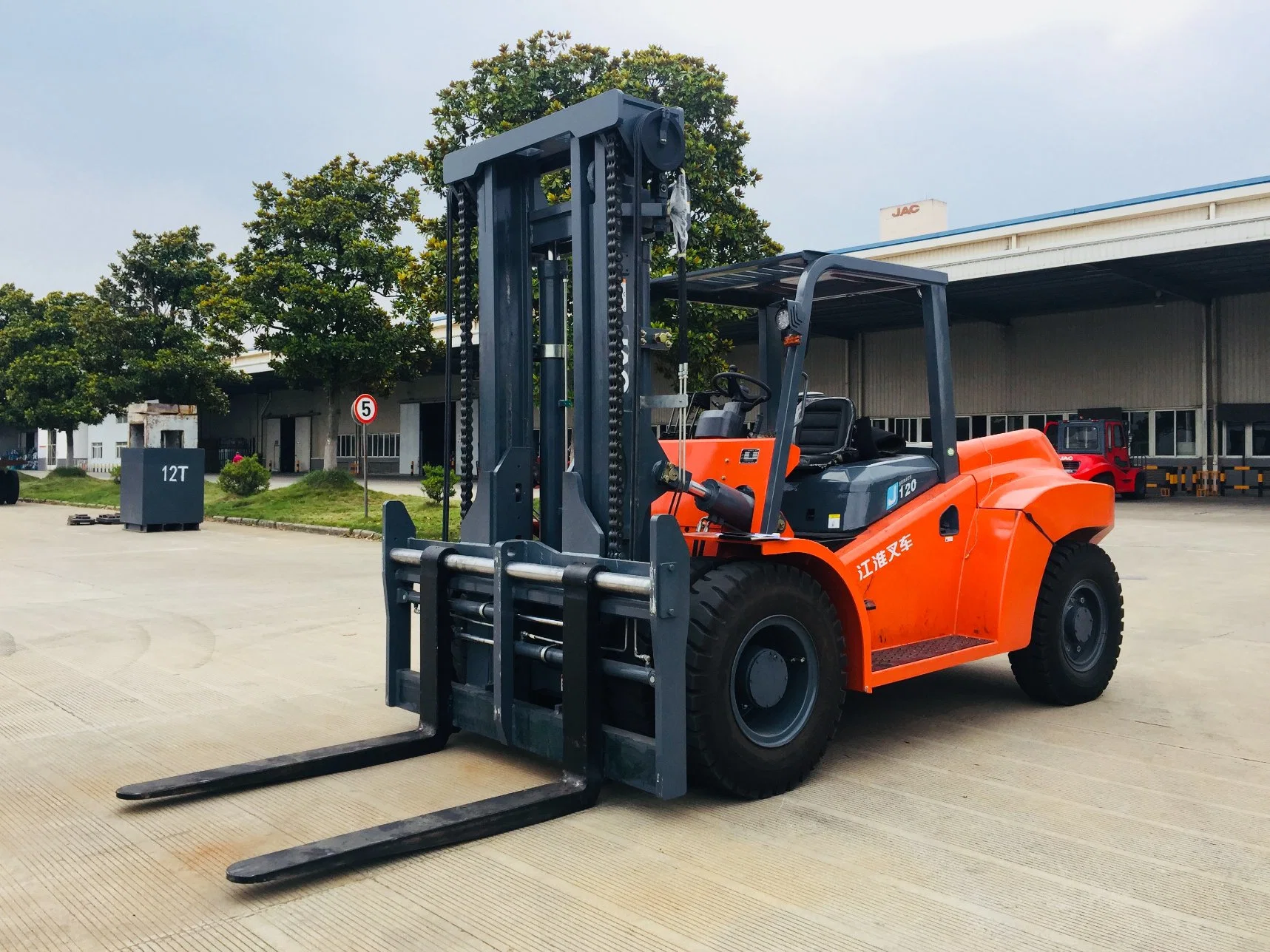 JAC 120 Ton Diesel Forklift/Cpcd120j/Heavy Forklift/Forklift Truck