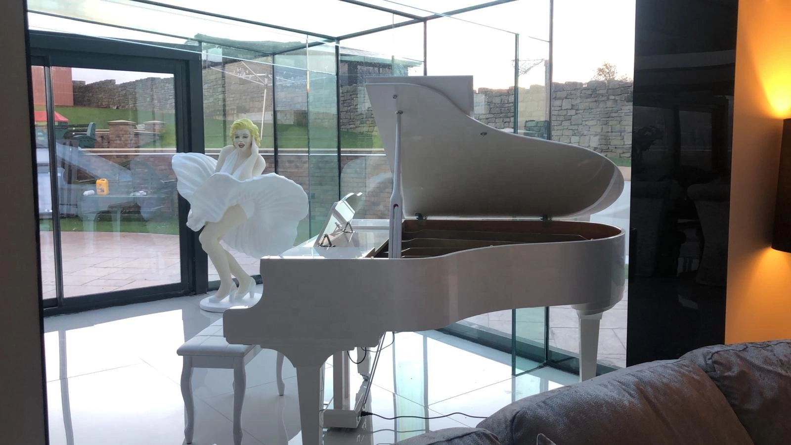 Custom Chinese Made Grand Digital Piano für Electric Grand Piano Mit White Color 186cm