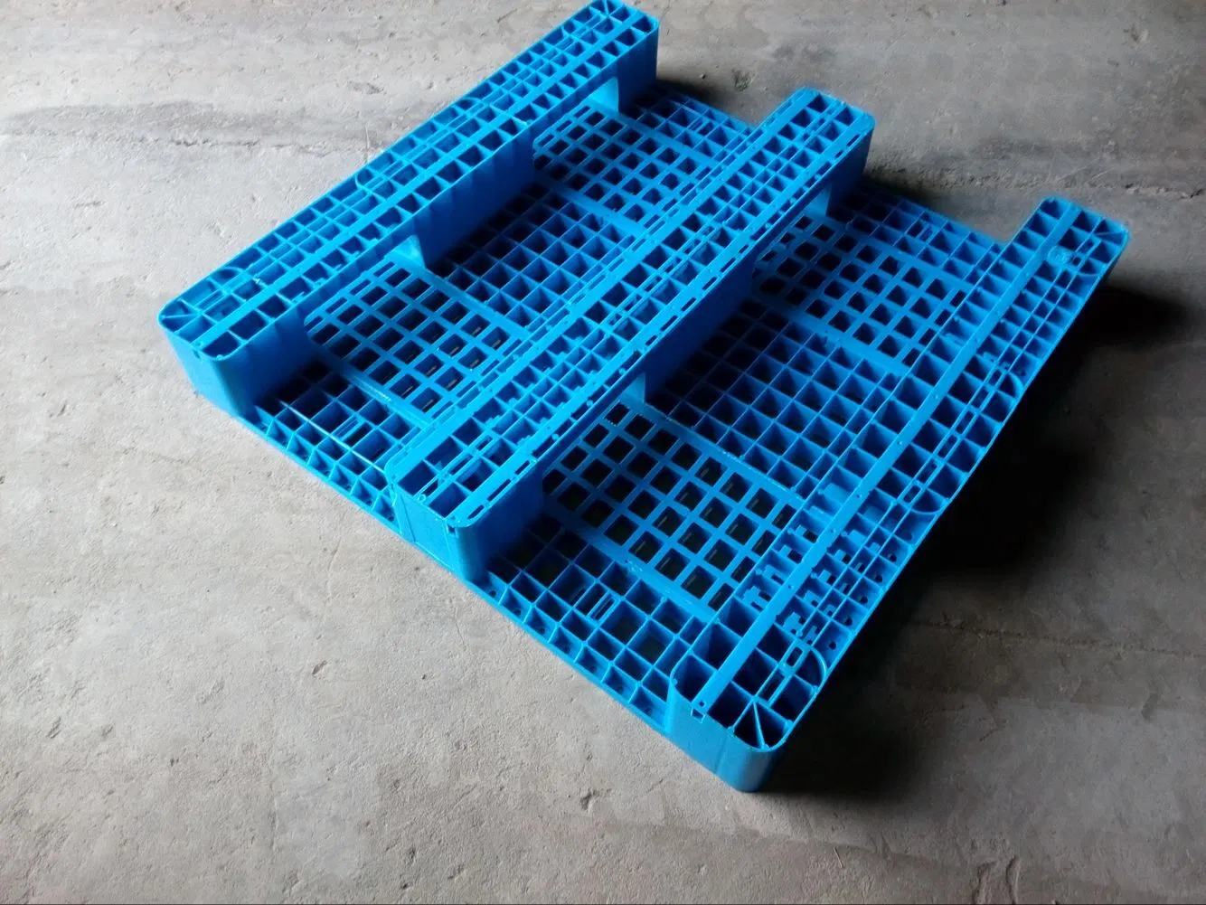 Steel Reinforced 1200X1200 Light Duty Plastic Pallets