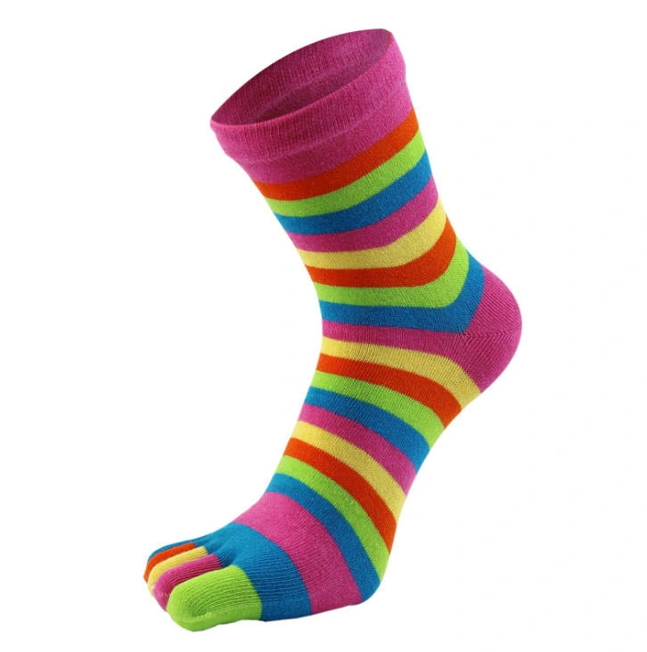 Custom Made Colorful Stripe Cotton Mens Ankle Full Toe Socks