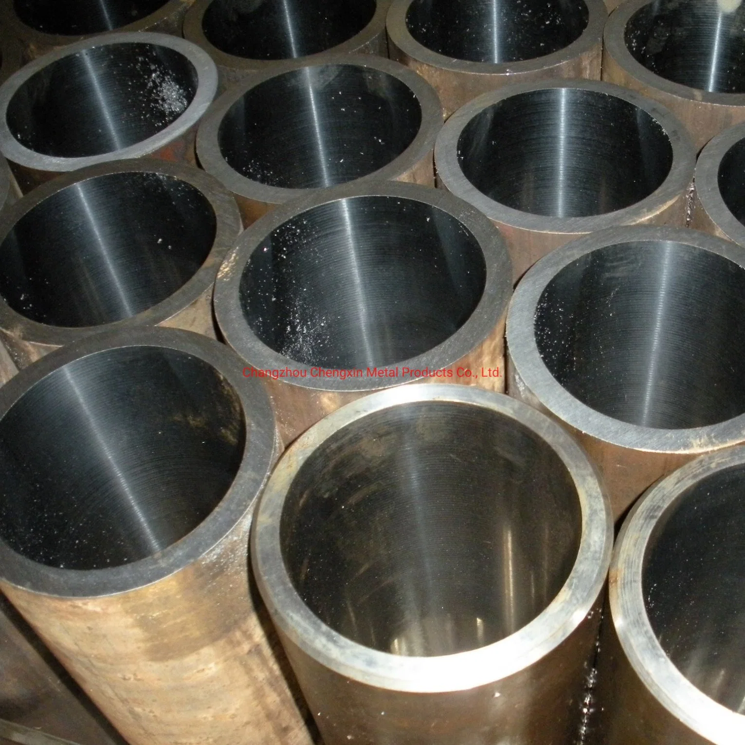 SAE 1026 AISI 1026 SAE 1045 AISI 1045 Cold Drawn Seamless Honed Carbon Steel Hydraulic Cylinder Tubing