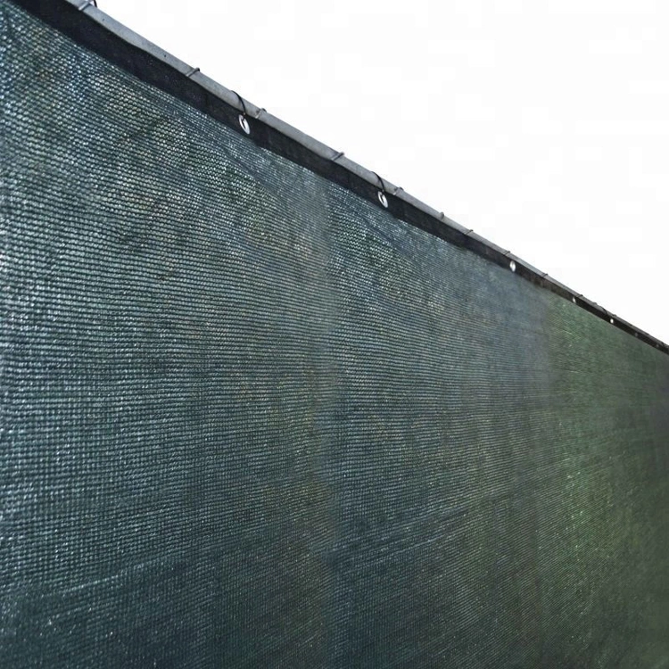 Matériau HDPE, écran de confidentialité 8' X 50' à clôture verte, résistant aux UV Pare-brise pare-soleil tissu toile toile filet